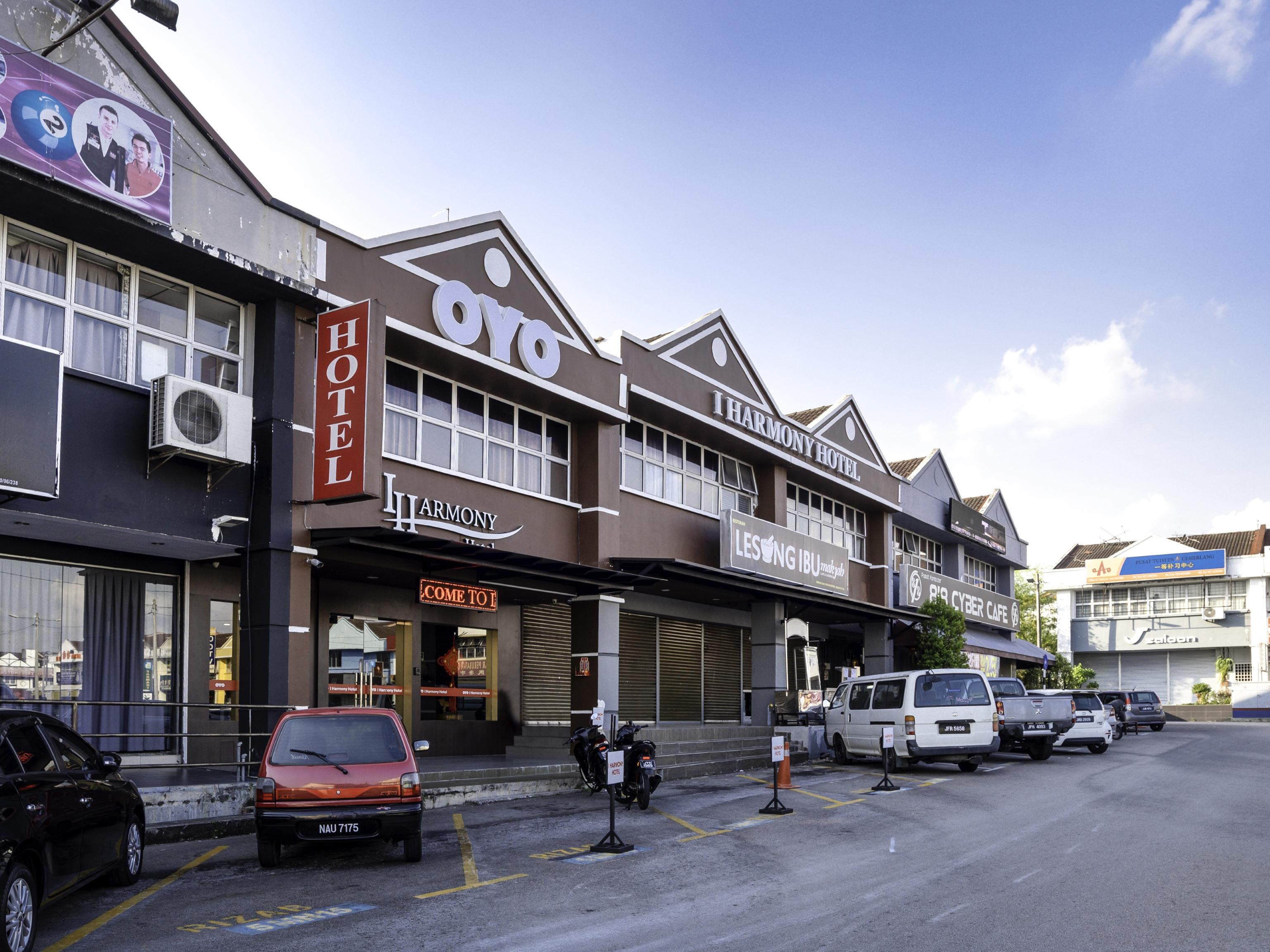 I Harmony Hotel Johor Bahru Exteriör bild